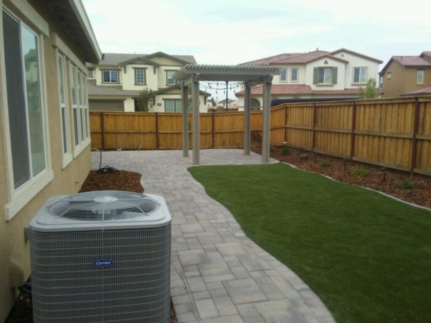 Synthetic turf Sacramento